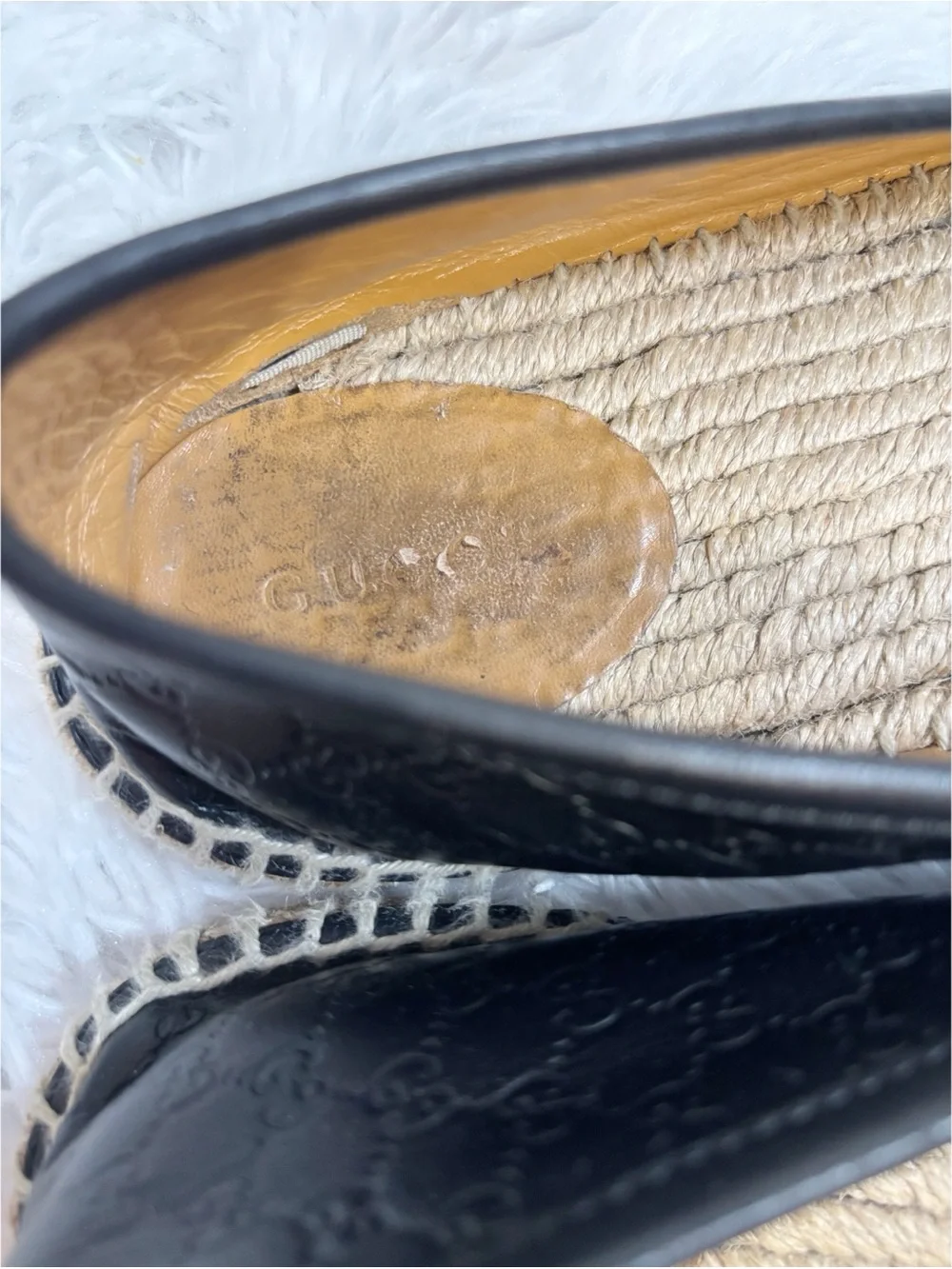 Gucci Black Embossed Leather slip on Espadrille Flats size 39 women - Picture 13 of 14